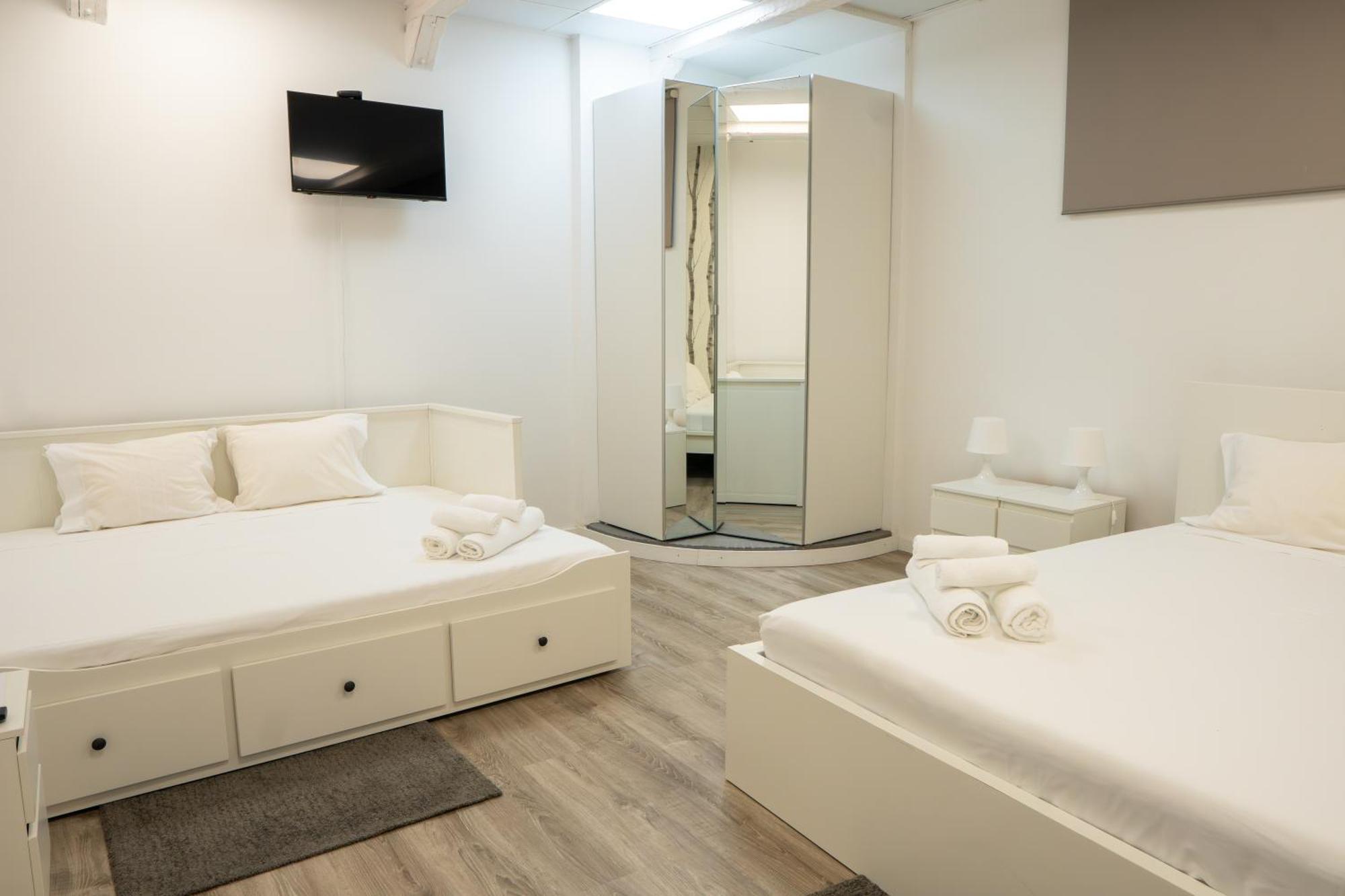 Matching Loures Guest House Esterno foto
