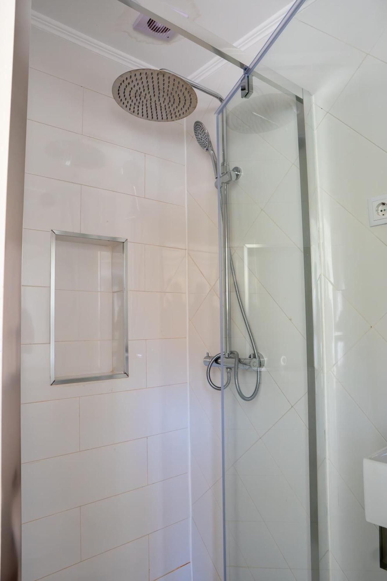Matching Loures Guest House Esterno foto