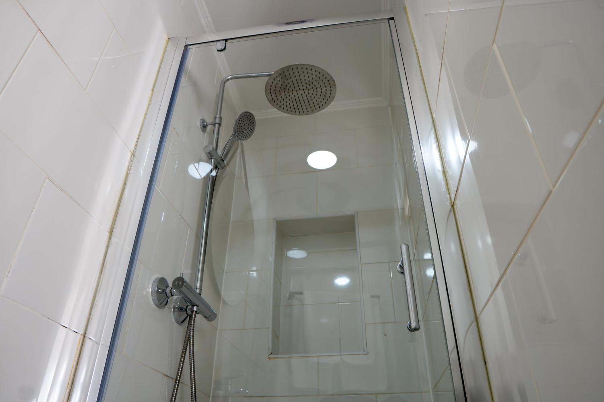 Matching Loures Guest House Esterno foto