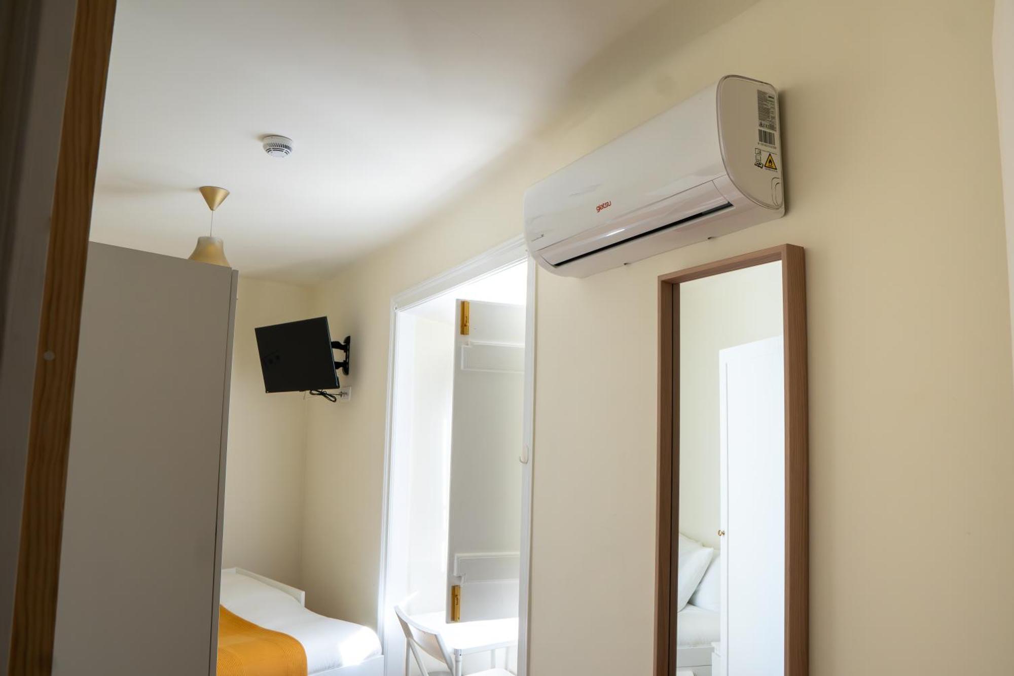 Matching Loures Guest House Esterno foto