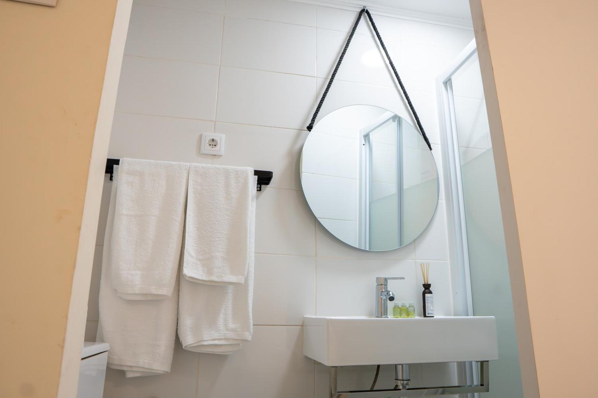 Matching Loures Guest House Esterno foto