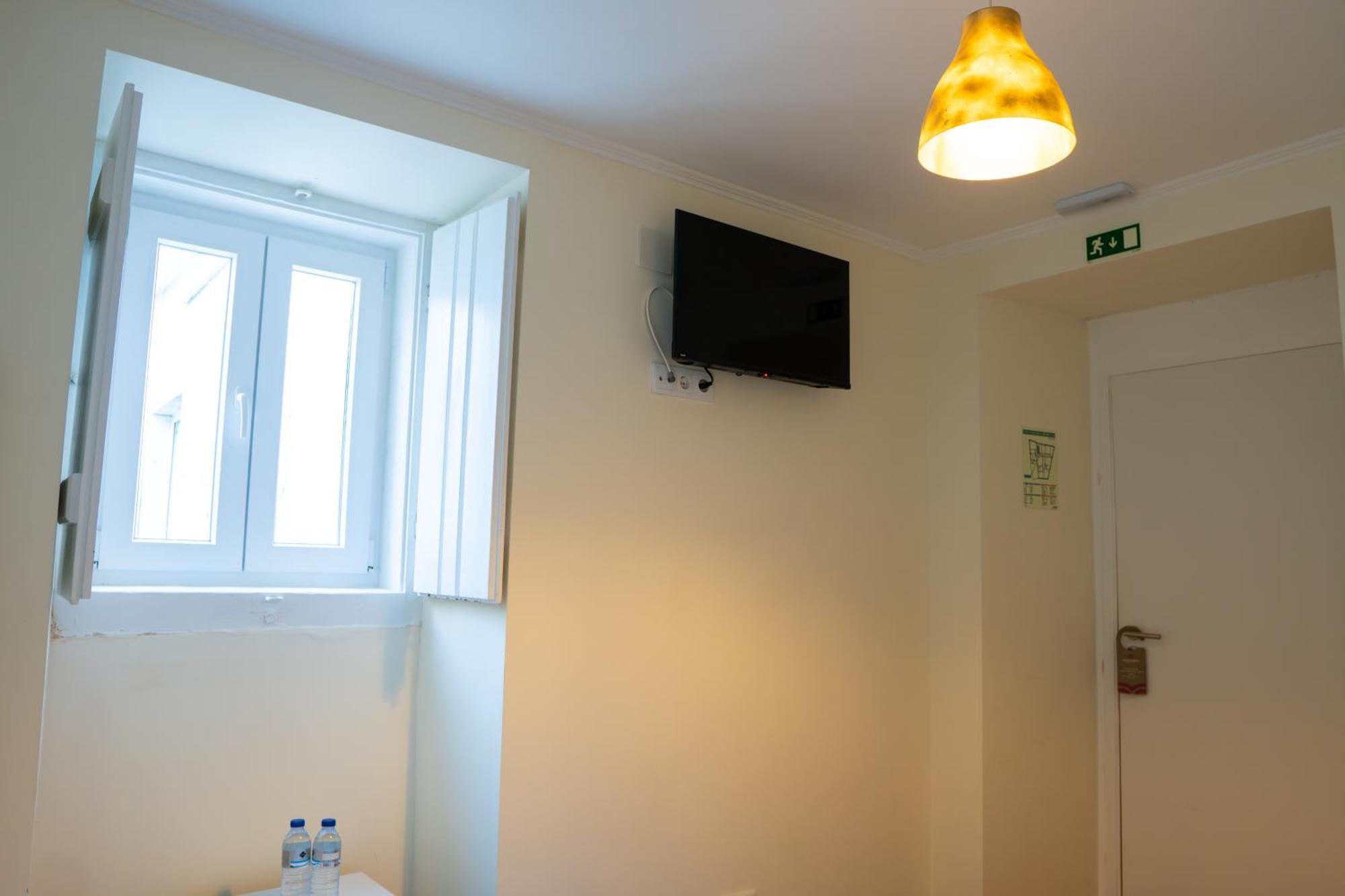 Matching Loures Guest House Esterno foto